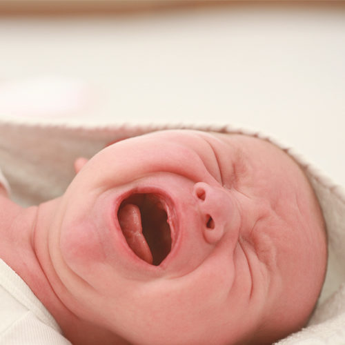Signs of colic: what to do if a baby won’t stop crying