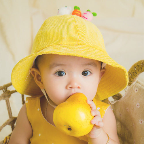 Why you should not give your child solid foods in the first 6 month