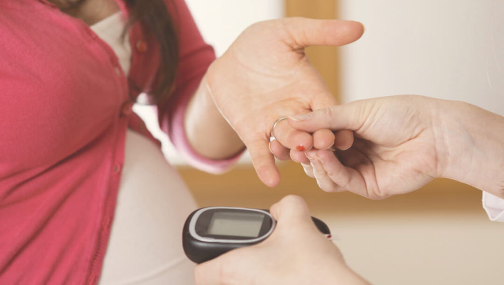 Risk factors and signs for gestational diabetes