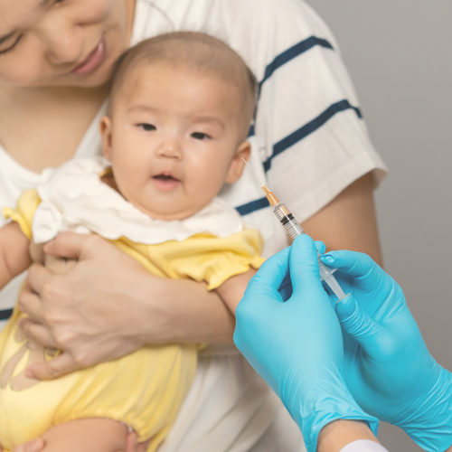 ตารางการฉีดวัคซีนที่แนะนำสำหรับ ลูก