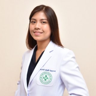 Doctor Wanwadee Sapmee Panyakat (Dr. Gwang)